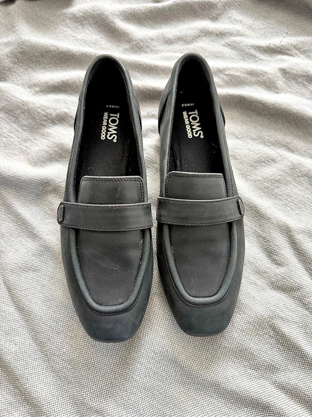 TOMS Black Leather Loafers US 8.5